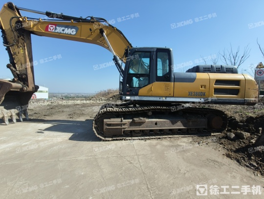 徐工XE380DK履带式挖掘机