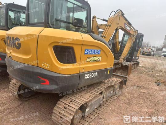 徐工XE60GA履带式挖掘机