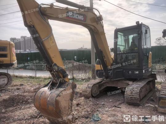 徐工XE155GA履带式挖掘机