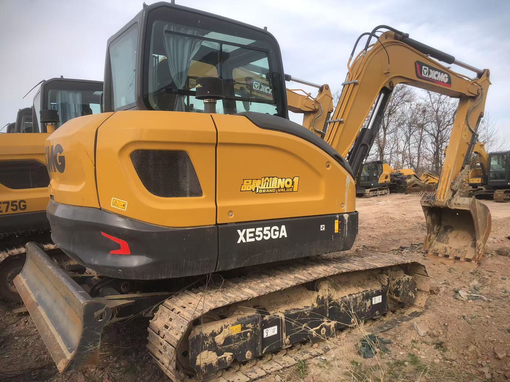 徐工XE155GA履带式挖掘机