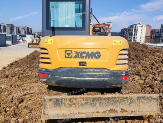 徐工XE60D履带式挖掘机