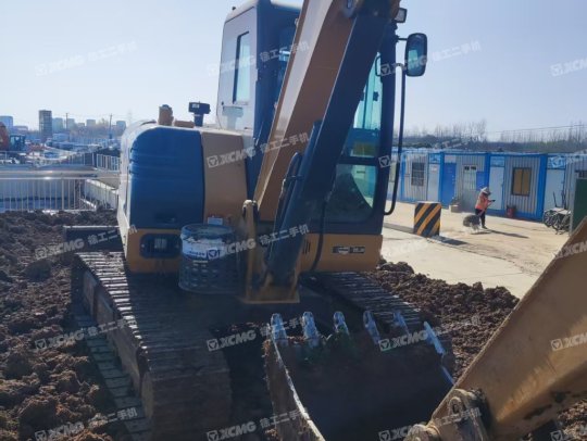 徐工XE60D履带式挖掘机