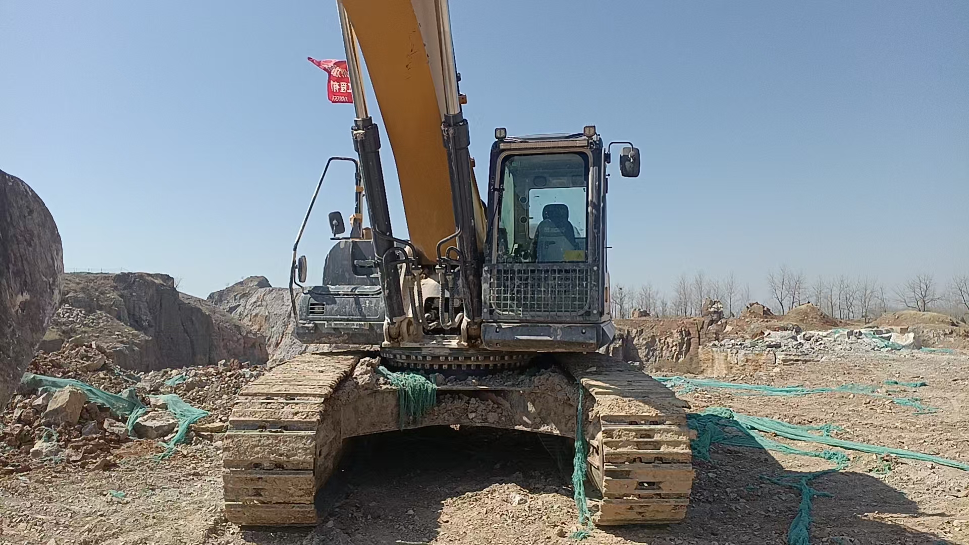 徐工XE380DK履带式挖掘机