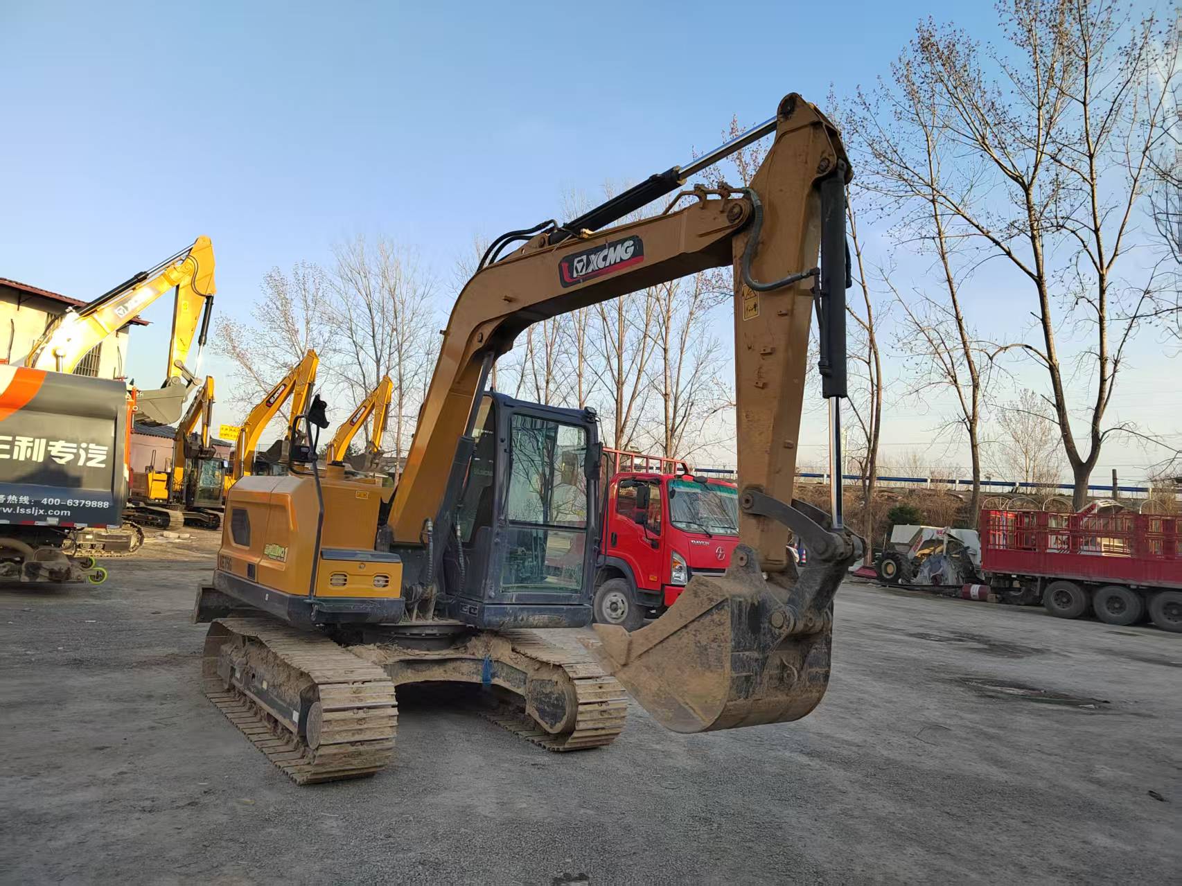 徐工XE75G履带式挖掘机