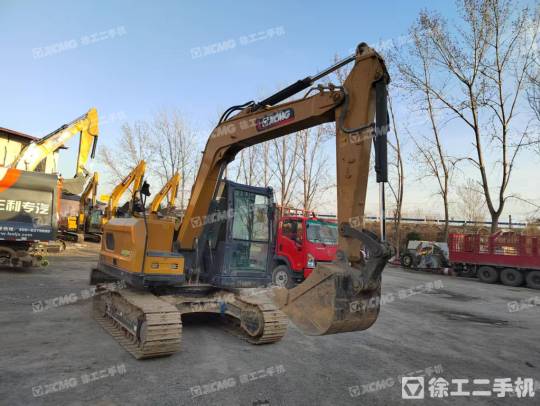 徐工XE75G履带式挖掘机