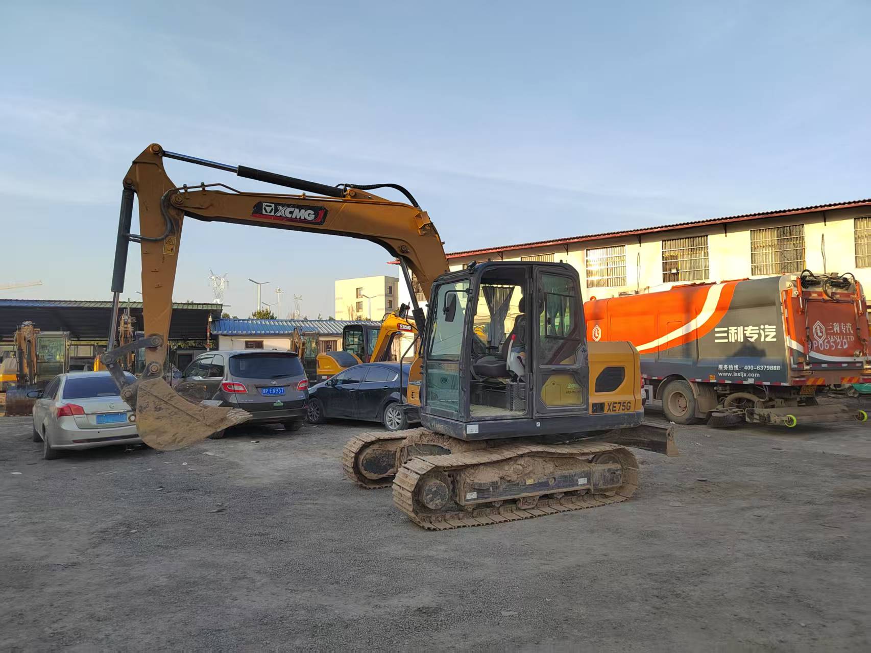 徐工XE75G履带式挖掘机