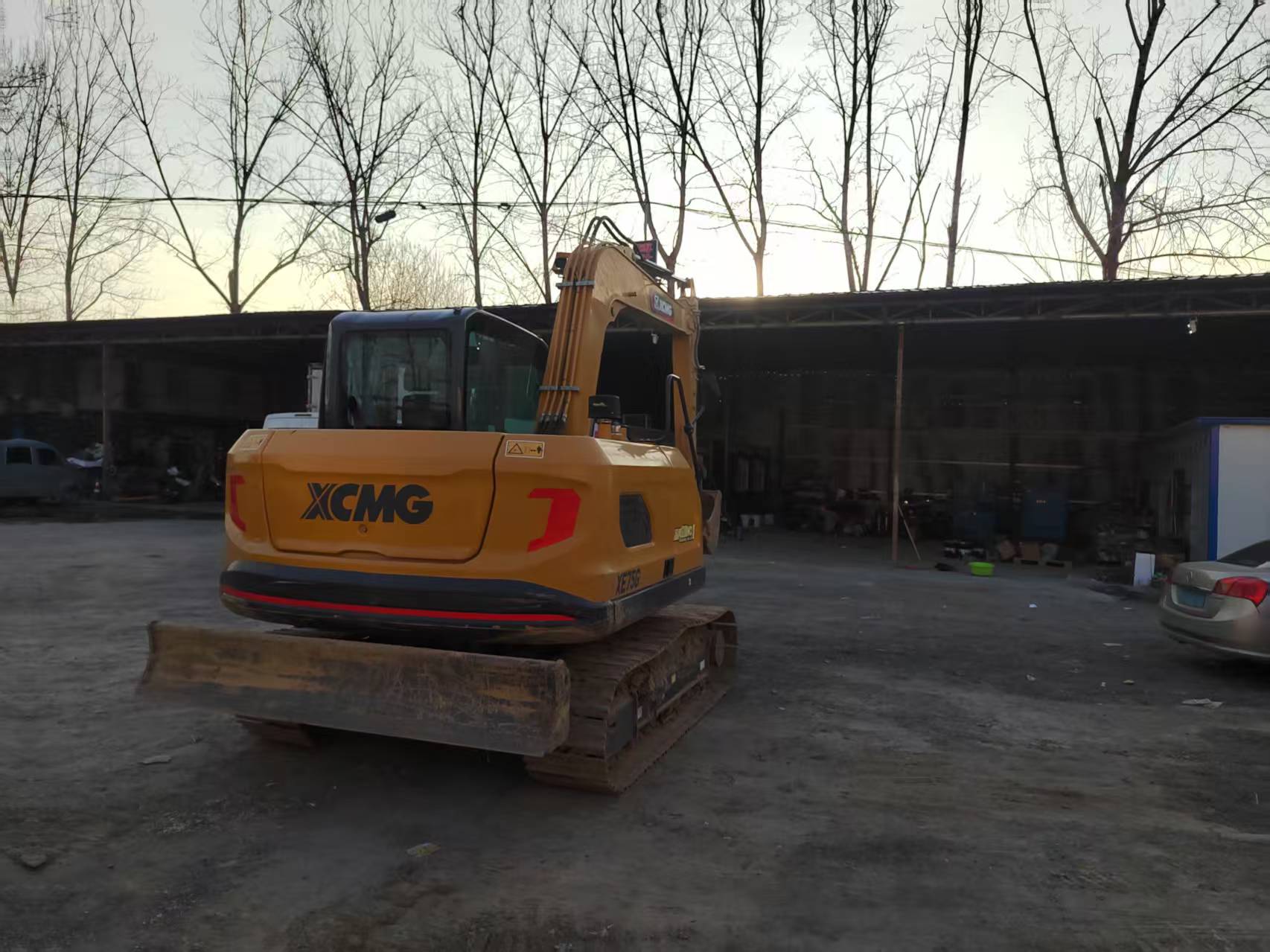 徐工XE75G履带式挖掘机