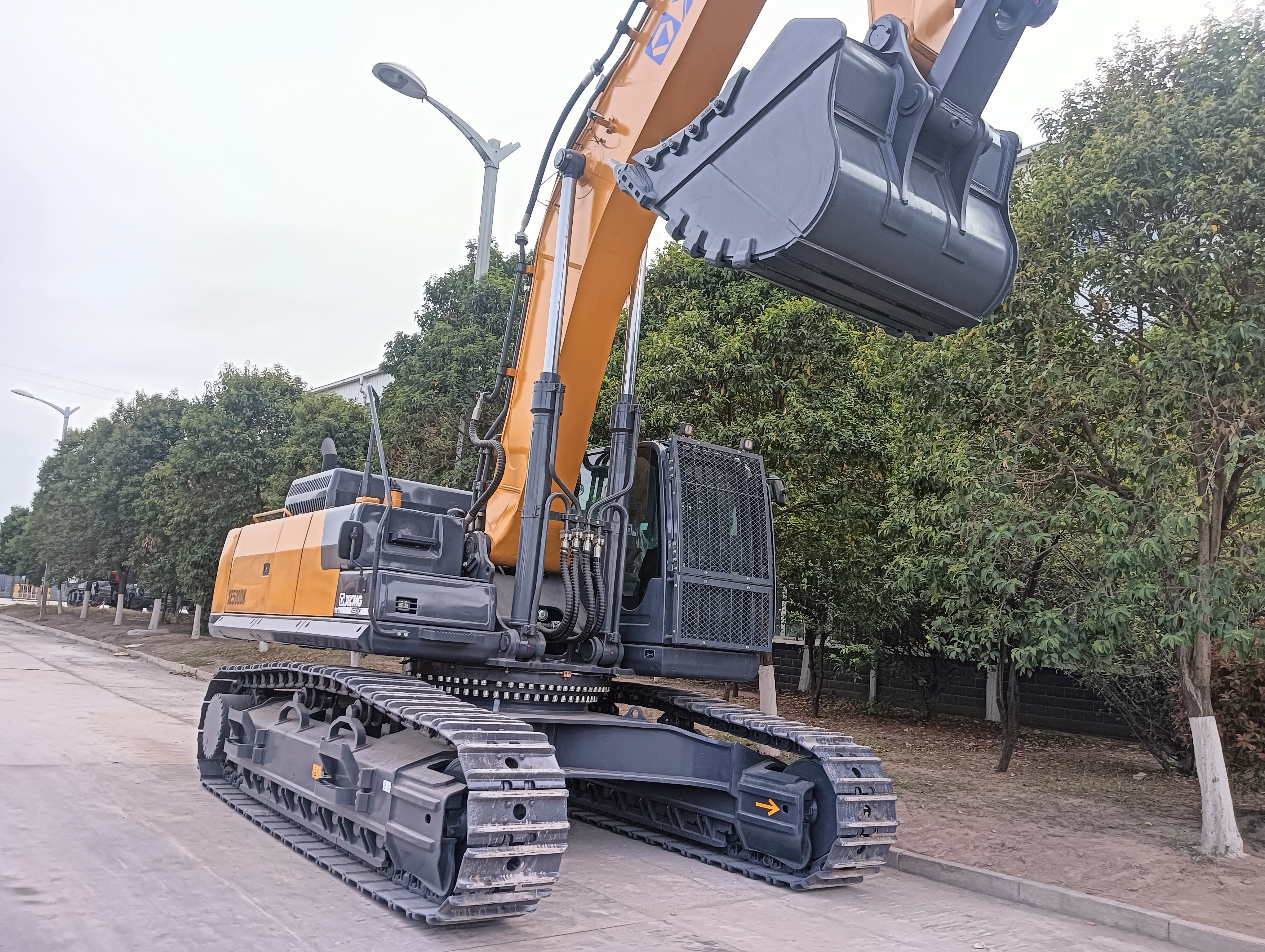 徐工XE500GK履带式挖掘机