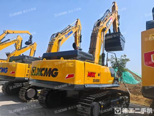 徐工XE490DK履带式挖掘机