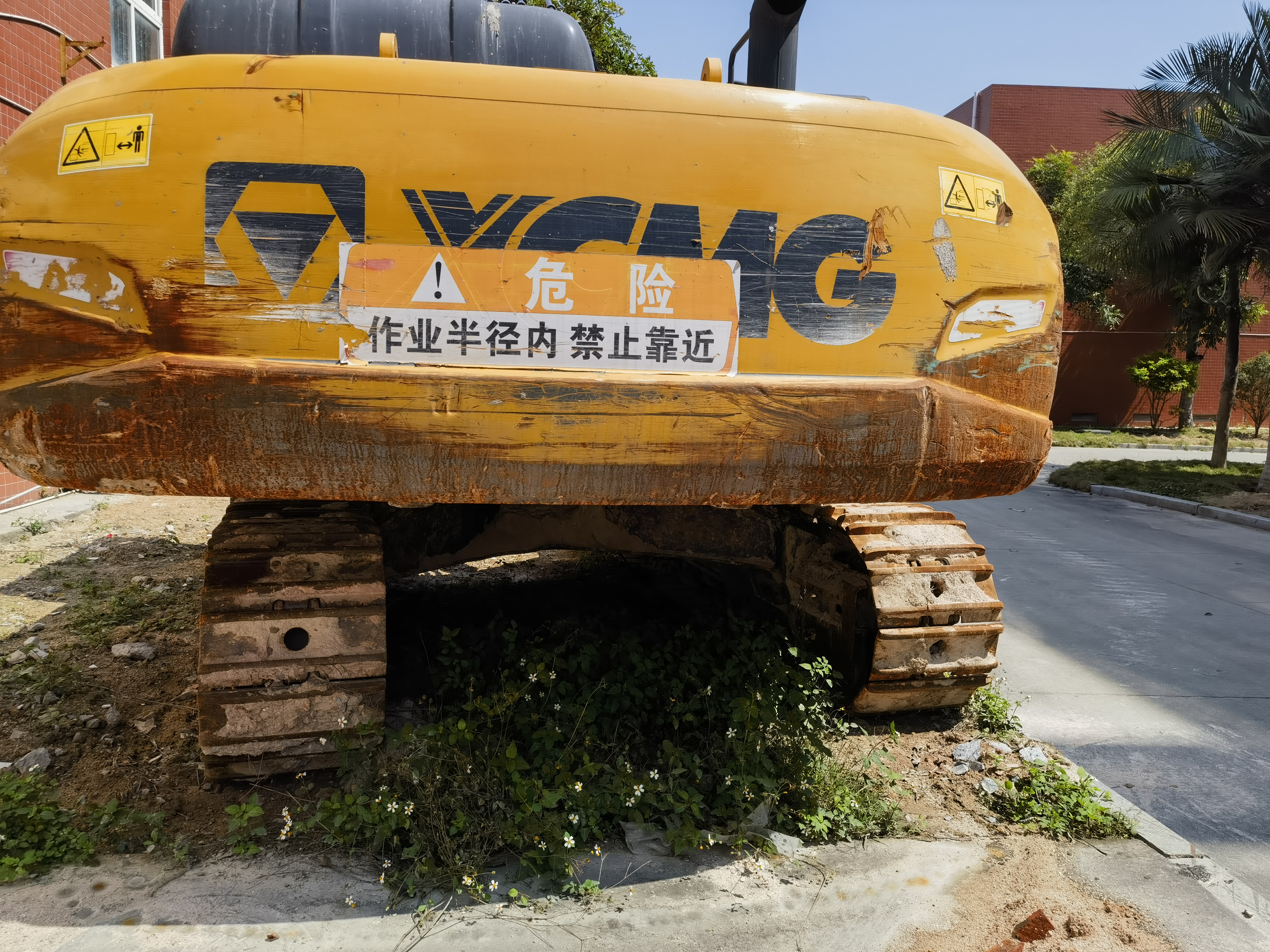 徐工XE380DK履带式挖掘机