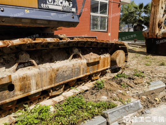 徐工XE380DK履带式挖掘机