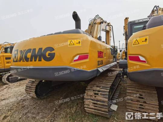 徐工XE245DK履带式挖掘机