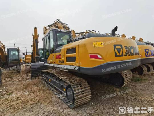 徐工XE245DK履带式挖掘机