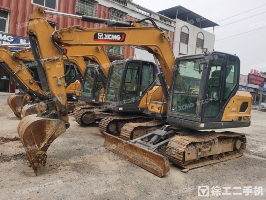 徐工XE75G履带式挖掘机