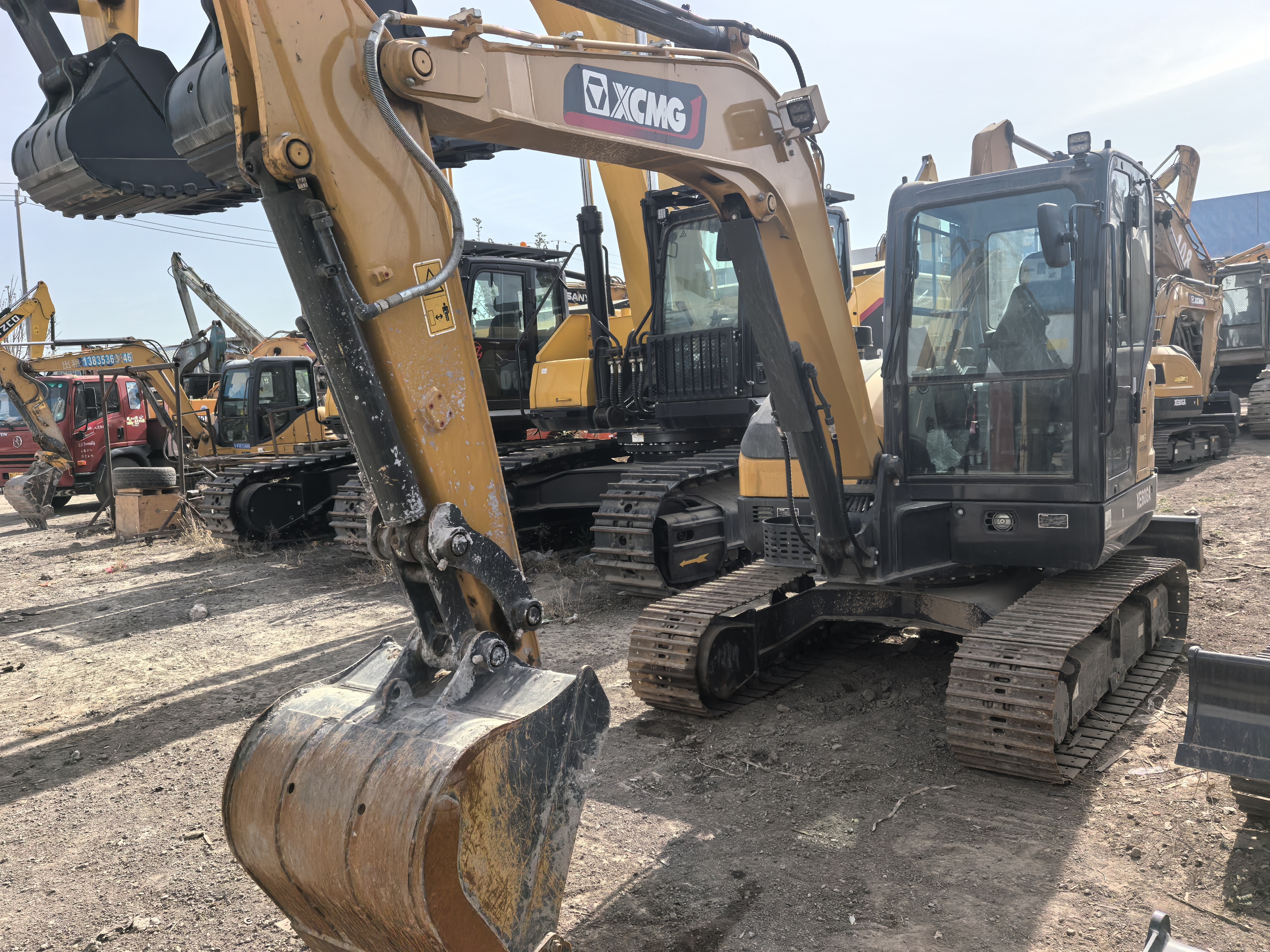 徐工XE60GA履带式挖掘机