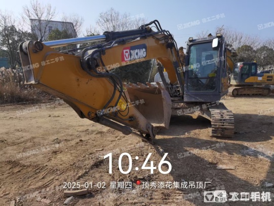 徐工XE135D履带式挖掘机