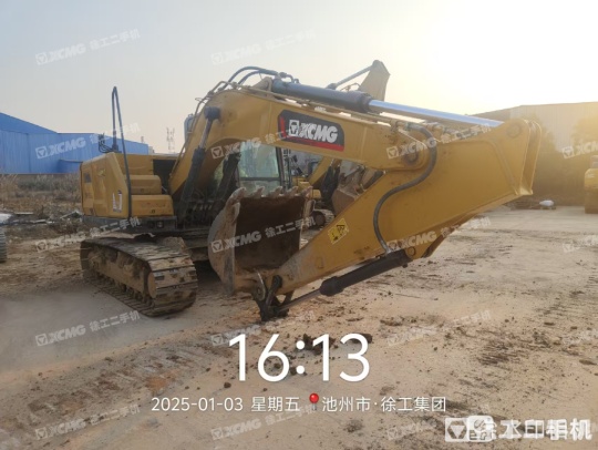 徐工XE135GA履带式挖掘机