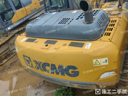 徐工XE215DA履带式挖掘机