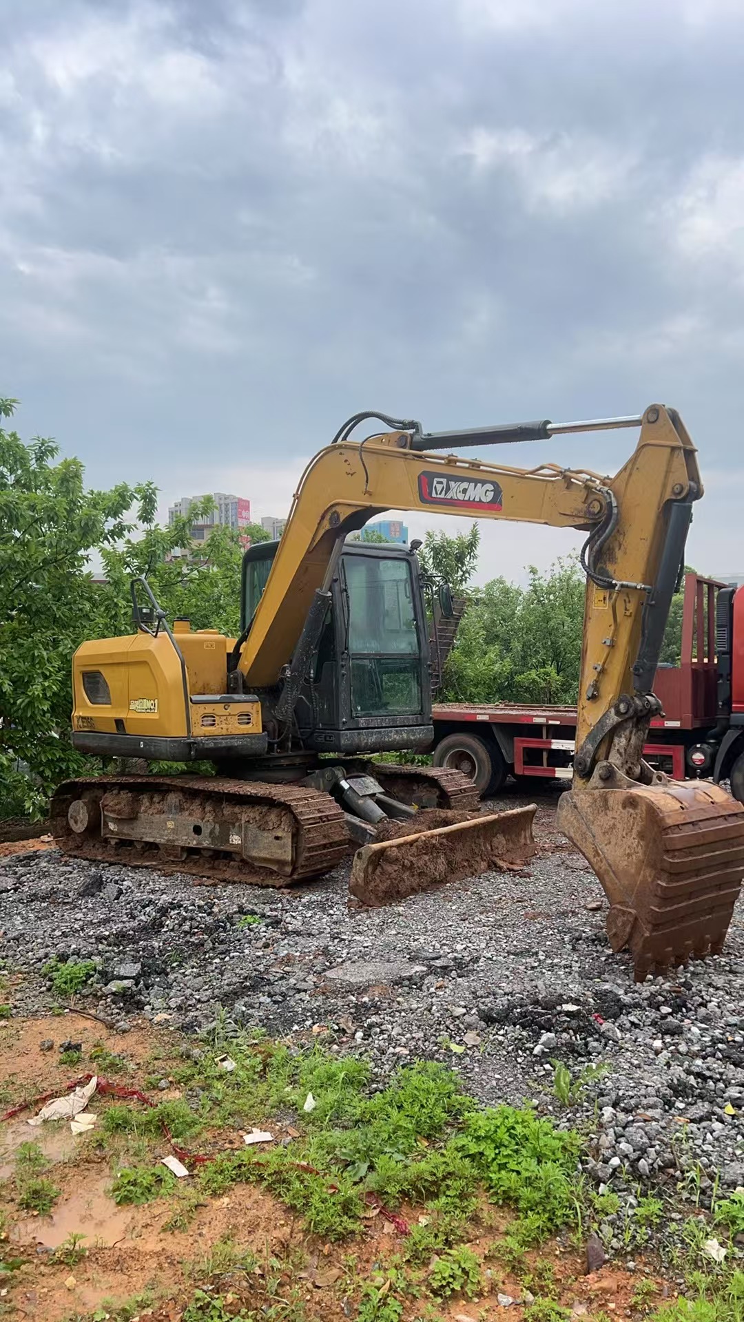 徐工XE75G履带式挖掘机