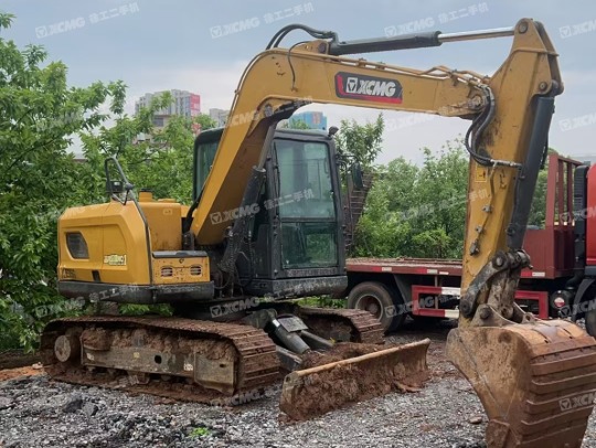 徐工XE75G履带式挖掘机