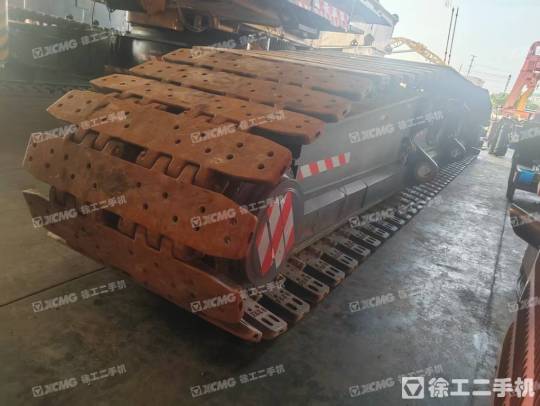 徐工XGC650履帶式起重機
