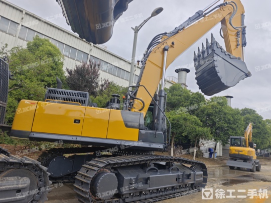 徐工XE500DK履带式挖掘机
