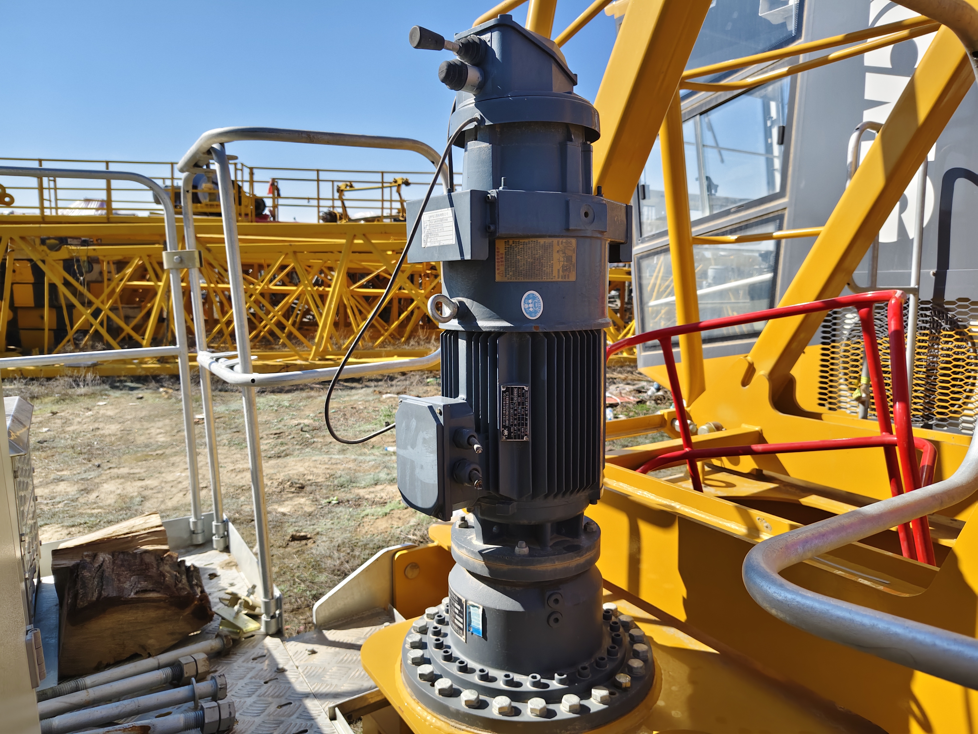 徐工XGT6010-6S1塔式起重机