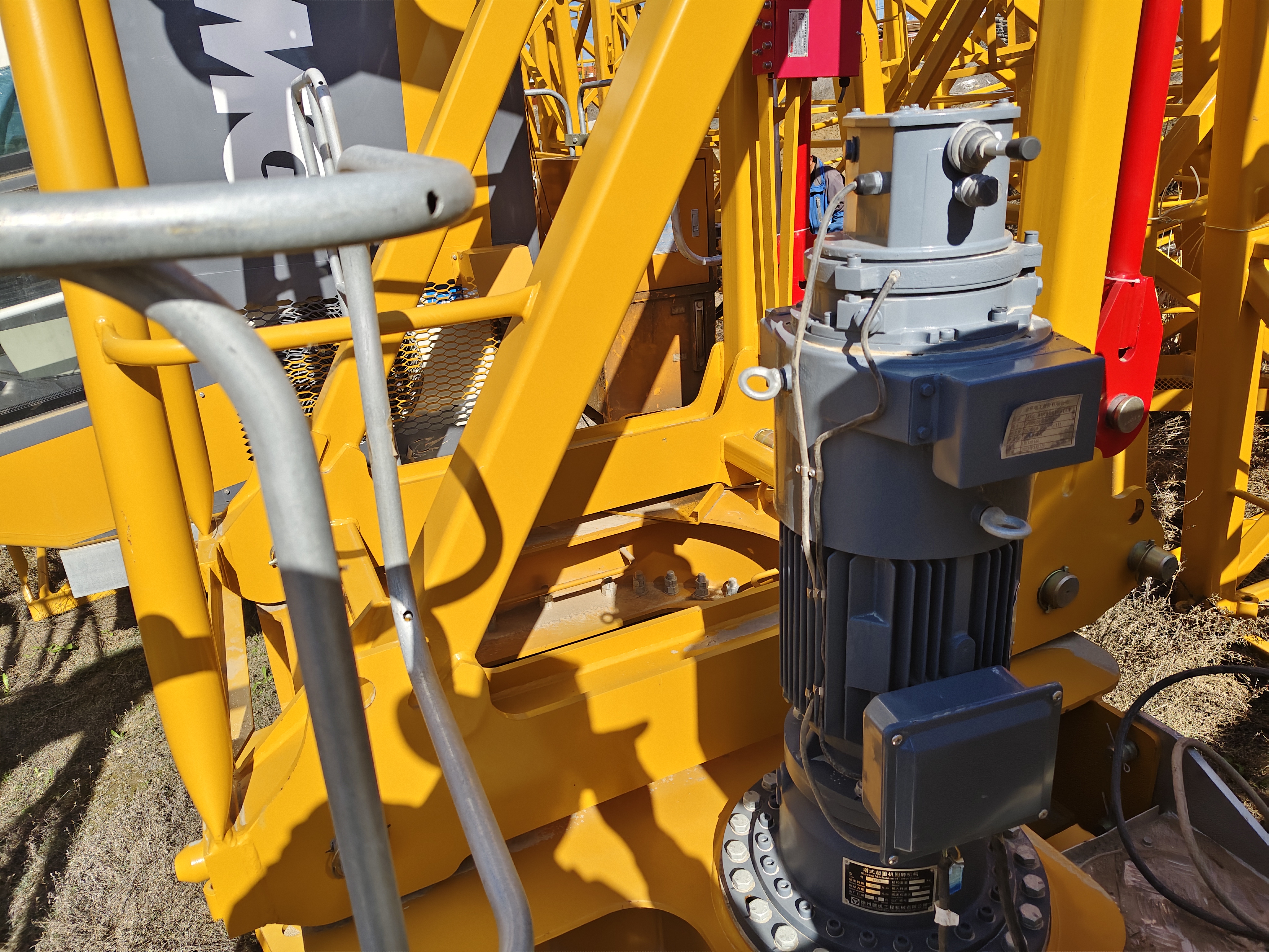 徐工XGT6010-6S1塔式起重机