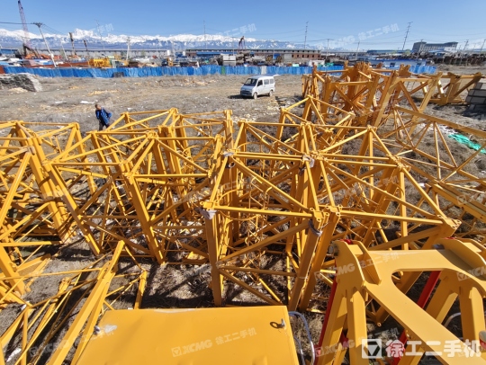 徐工XGT6010-6S1塔式起重机