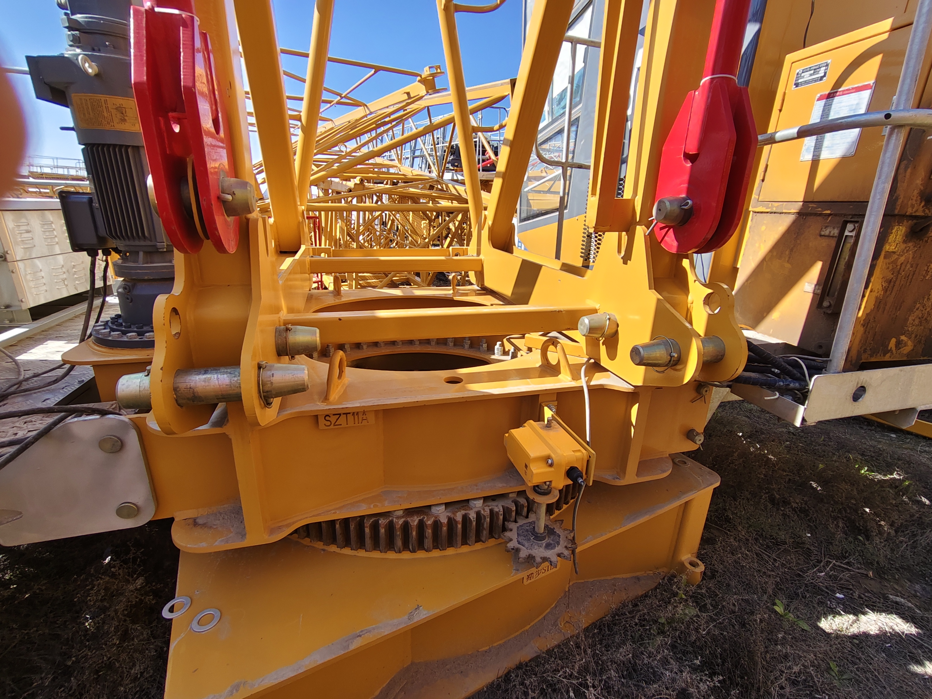 徐工XGT6010-6S1塔式起重机