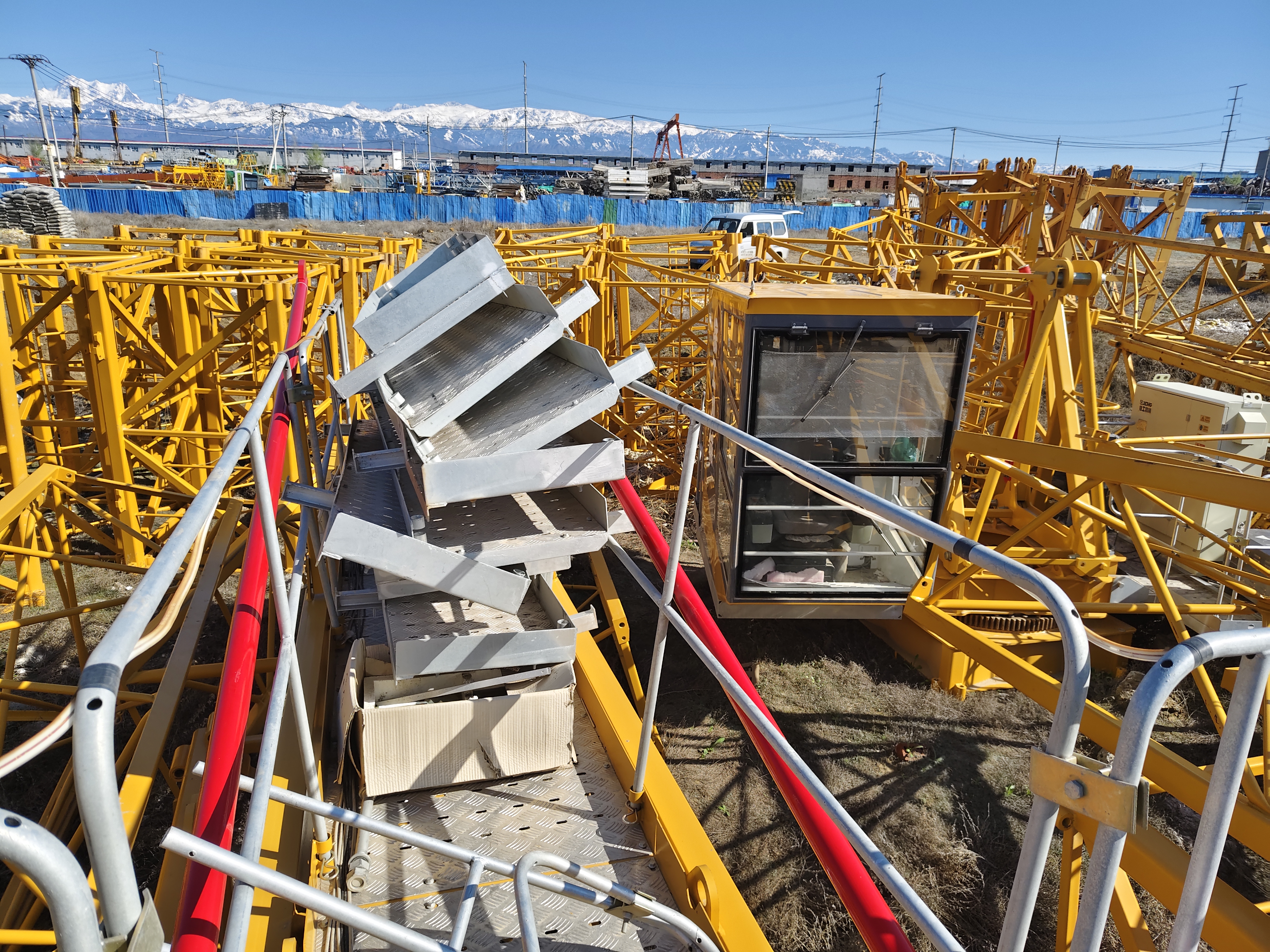 徐工XGT6010-6S1塔式起重机