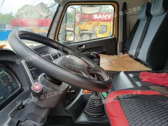 徐工QY25K5A汽車起重機