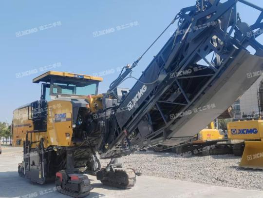 徐工XE300GP履带式挖掘机