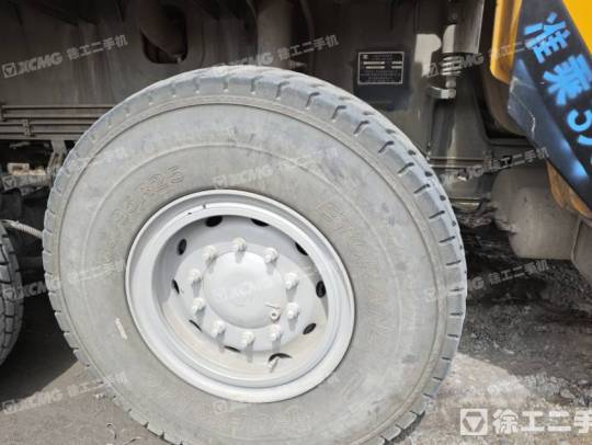 徐工XCA160L8_2全地面起重機