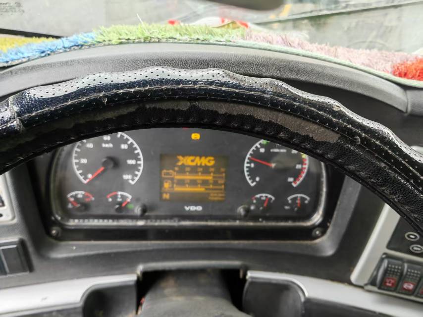 徐工QY40KC汽車起重機