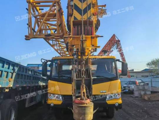 徐工QY55KC汽車起重機