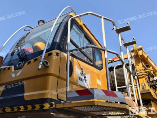 徐工XCA550全地面起重機