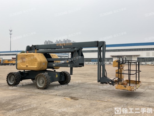 徐工XGS20K直臂式高空作业平台