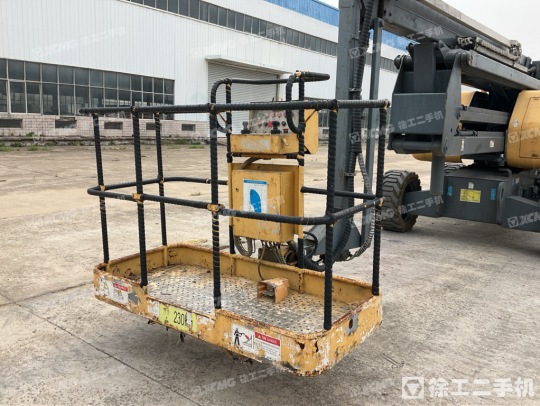 徐工XGS20K直臂式高空作业平台