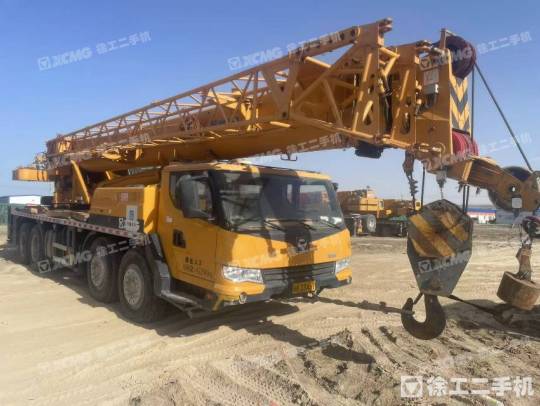 徐工QY50KA汽車起重機