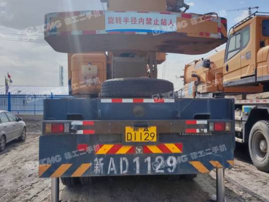 徐工QY50KA汽車起重機