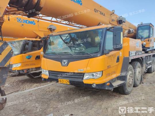 徐工QY50KA汽車起重機