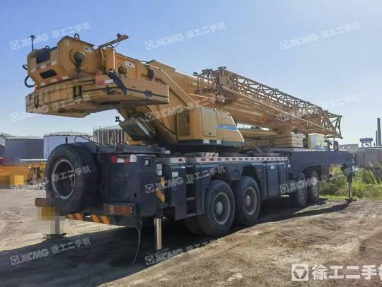 徐工XCT75汽車起重機(jī)