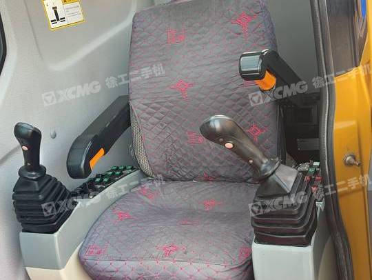 徐工QY50KC汽车起重机