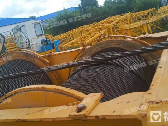 徐工QY35K5汽車起重機(jī)