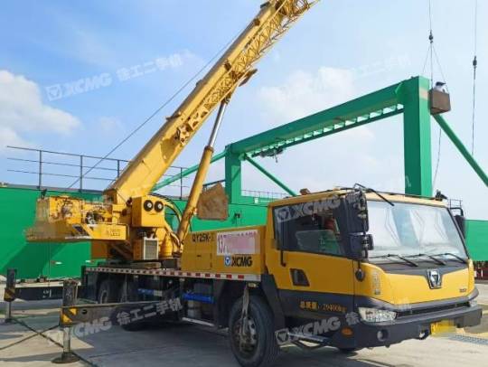 徐工QY25K-Ⅱ機械汽車起重機