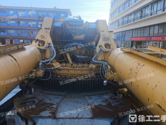 徐工QAY1600全地面起重機