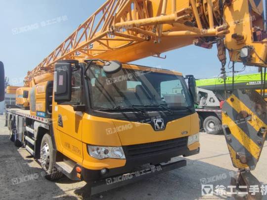 徐工XCT25L5汽車起重機