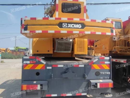 徐工XCT25L5汽車起重機