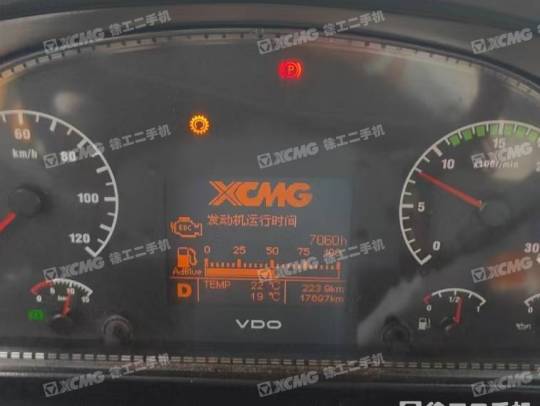 徐工XCT80L6_1汽車起重機(jī)